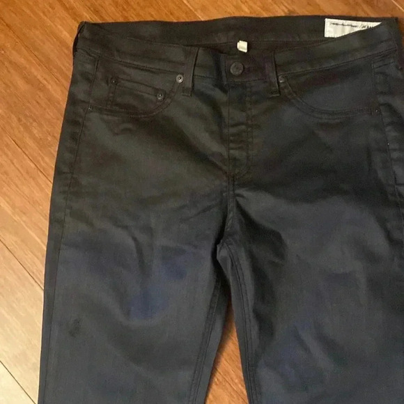 Rag and Bone women’s size 32 legging Jean -black - great condition - Picture 2 of 9